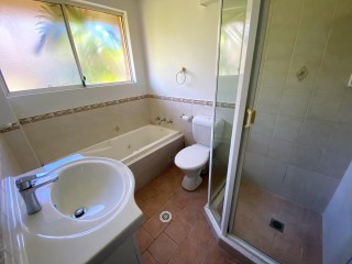 View profile: Fantastic Two Bedroom Unit -Gas Cooking!