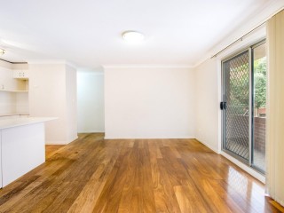 View profile: Rare Find! 3 Bedrooms & 5 Minutes to Station & Shops!