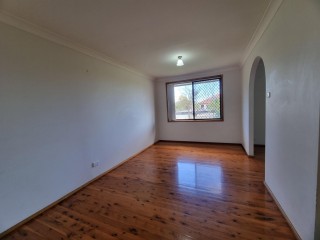 View profile: Walk to Station, Shops & Darcy Rd School!