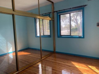 View profile: Excellent Location! Spacious 3 bedroom house! 1st Week Free Rent!
