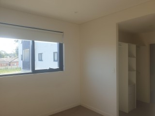 View profile: Luxurious Apartment-Walk to Westfield