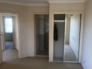View profile: 3 Bedrooms! Air Conditioning! Gas Cooking!