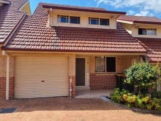 View profile: Quality Townhouse in excellent condition!