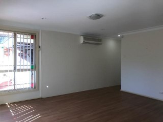 View profile: Quality Villa Complex- Air Conditioned!