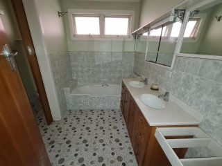 View profile: Outstanding Location! 5 Minute Walk to Westmead Station!