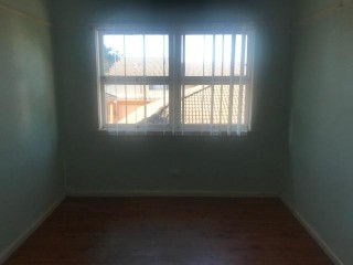 View profile: Self Contained Flat- Walk to Station!