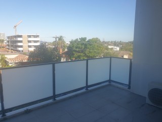 View profile: Luxurious Apartment-Walk to Westfield