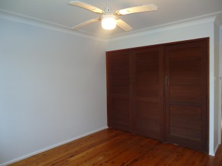 View profile: Freshly painted & Fully Fenced