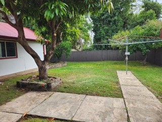 View profile: Huge 4 Bedroom Family Home- Walk to Westmead Station