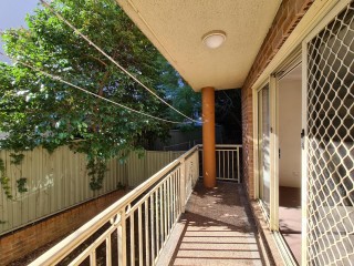 View profile: Two Minutes to Station & Shops!