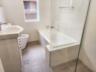 View profile: Huge 4 Bedroom Family Home- Walk to Westmead Station