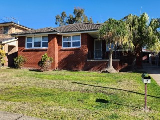 View profile: Located in one of the best streets in Greystanes!