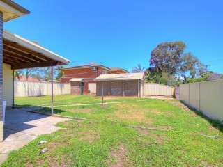 View profile: Brand New Air Conditioner & Polished Floorboards Throughout