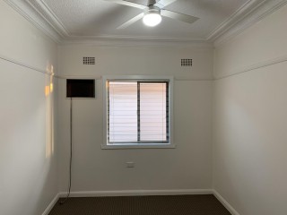 View profile: Cozy 3 Bedroom Family Home in a Peaceful Suburb!!
