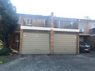 View profile: 3 Bedrooms!  2 Bathrooms!