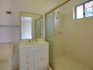 View profile: 3 Bedrooms! 2 Bathrooms!