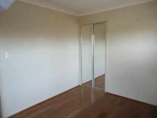 View profile: Spacious 4 Bedroom with Ducted Air Conditioning