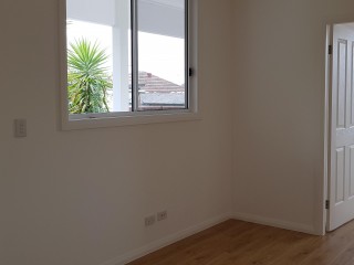 View profile: MASSIVE 3 BEDROOM & 2 BATHROOM GRANNY FLAT