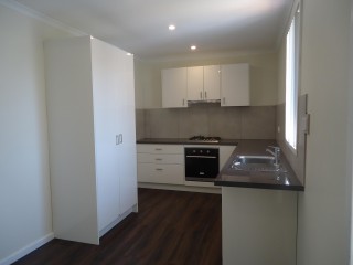 View profile: Beautiful home conveniently located within popular school catchments!