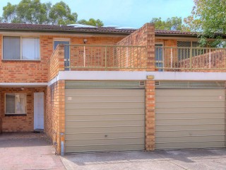 View profile: 3 Bedrooms! 2 Bathrooms! Pool & Tennis Court with 1 Week Rent FREE!