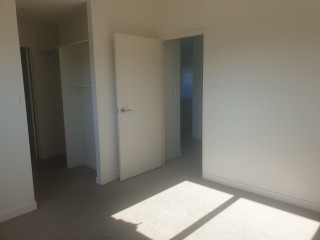 View profile: Luxurious Apartment-Walk to Westfield
