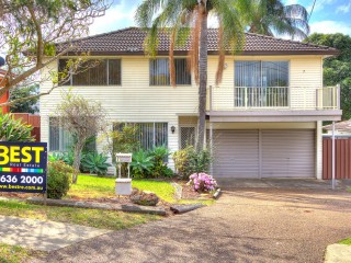 View profile: Huge 4 Bedroom Home with views!