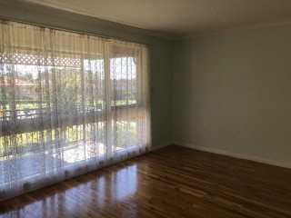 View profile: Lovely Three Bedroom Home!!