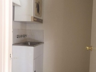 View profile: 3 Bed, 3 Toilet, Air Con, Renovated Bathrooms & Laminate floors