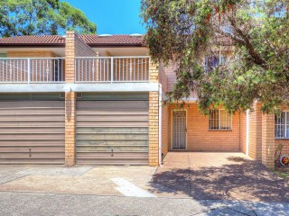 View profile: 3 Bedrooms and 2 Bathrooms!