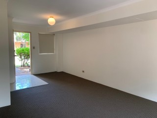 View profile: Walk to Station! 3 Bedroom Townhouse!