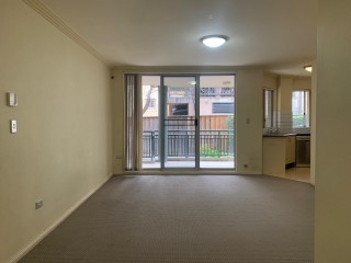 View profile: Walk to Westmead Station! Includes New Air-Conditioners! Plus Pool!