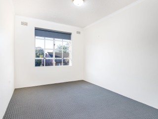 View profile: Walk to Hospitals & Station!