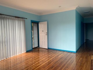 View profile: Excellent Location! Spacious 3 bedroom house! 1st Week Free Rent!