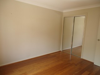 View profile: Spacious 4 Bedroom with Ducted Air Conditioning