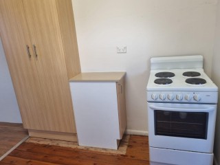 View profile: 3 Bedroom home plus study in convenient location