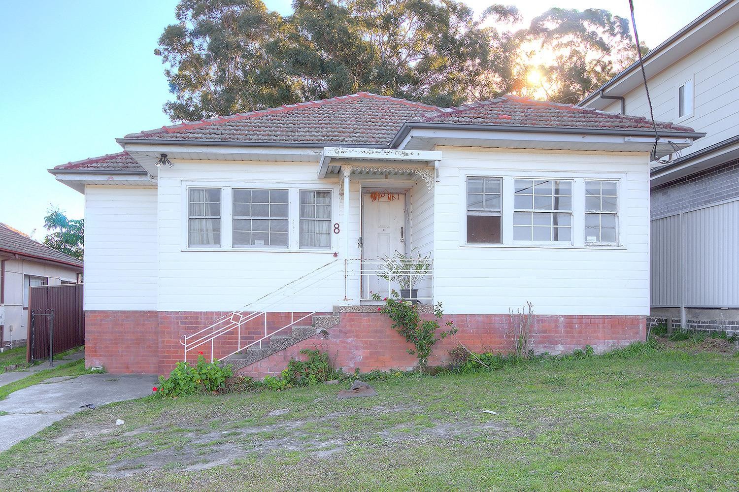 Cheapest Rental! Fabulous Location!
