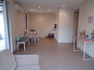 View profile: 2 Bathrooms & Air Conditioning