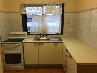 View profile: Large Family Home Close to Transport