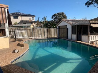 View profile: Quality Family Neighbourhood Plus Swimming Pool!