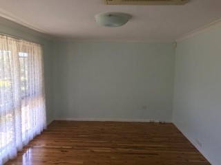 View profile: Lovely Three Bedroom Home!!