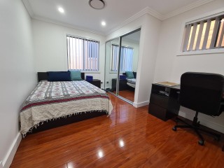 View profile: 3 Bed Townhouse in Girraween School Catchment