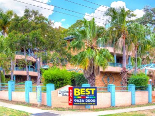 View profile: 5 Minutes to Station & Shopping Centre!