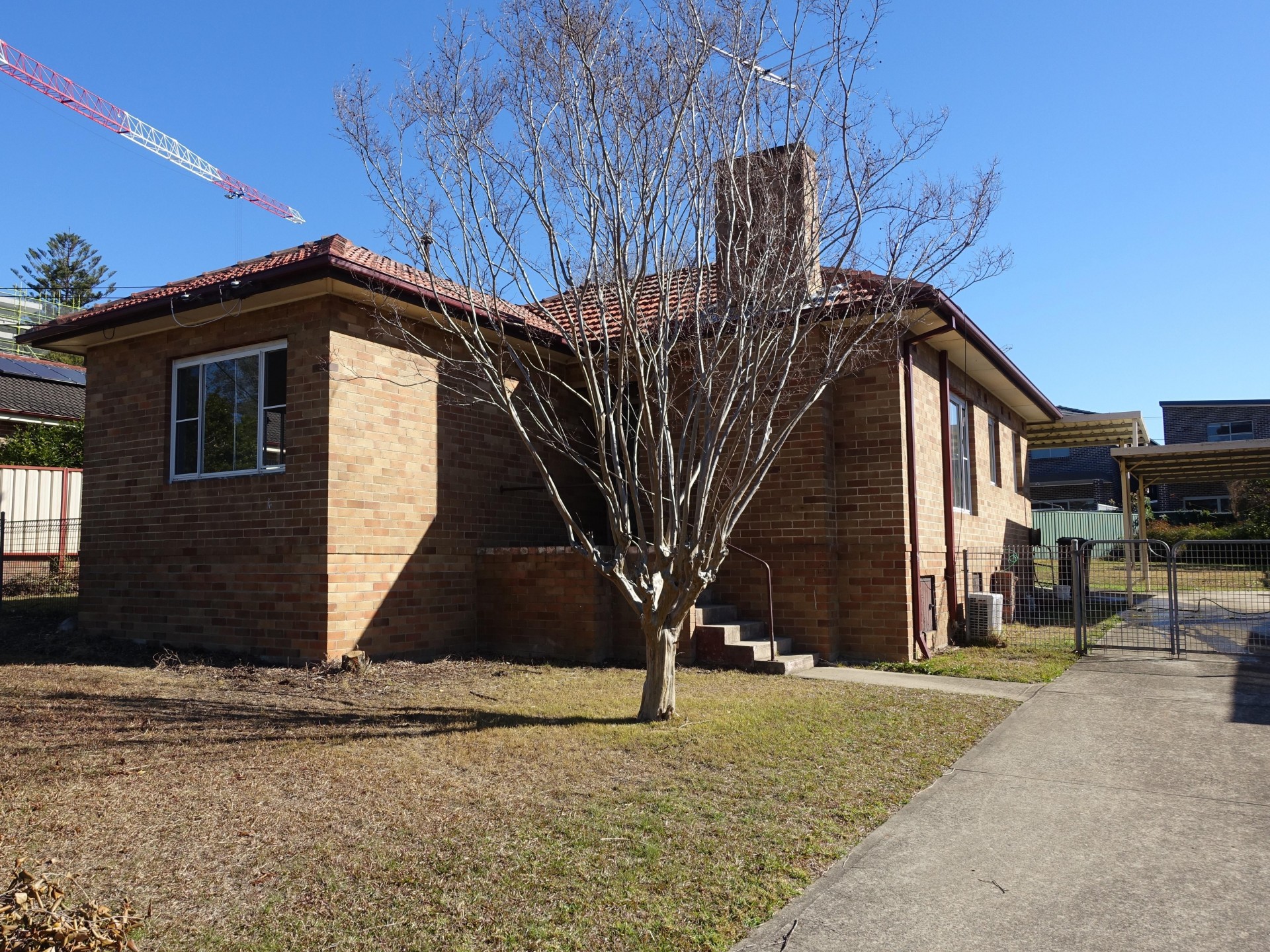 Cheapest House for Lease In Westmead!
