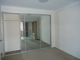 View profile: 2 Bathrooms! Gas Cooking! Close To Westfields