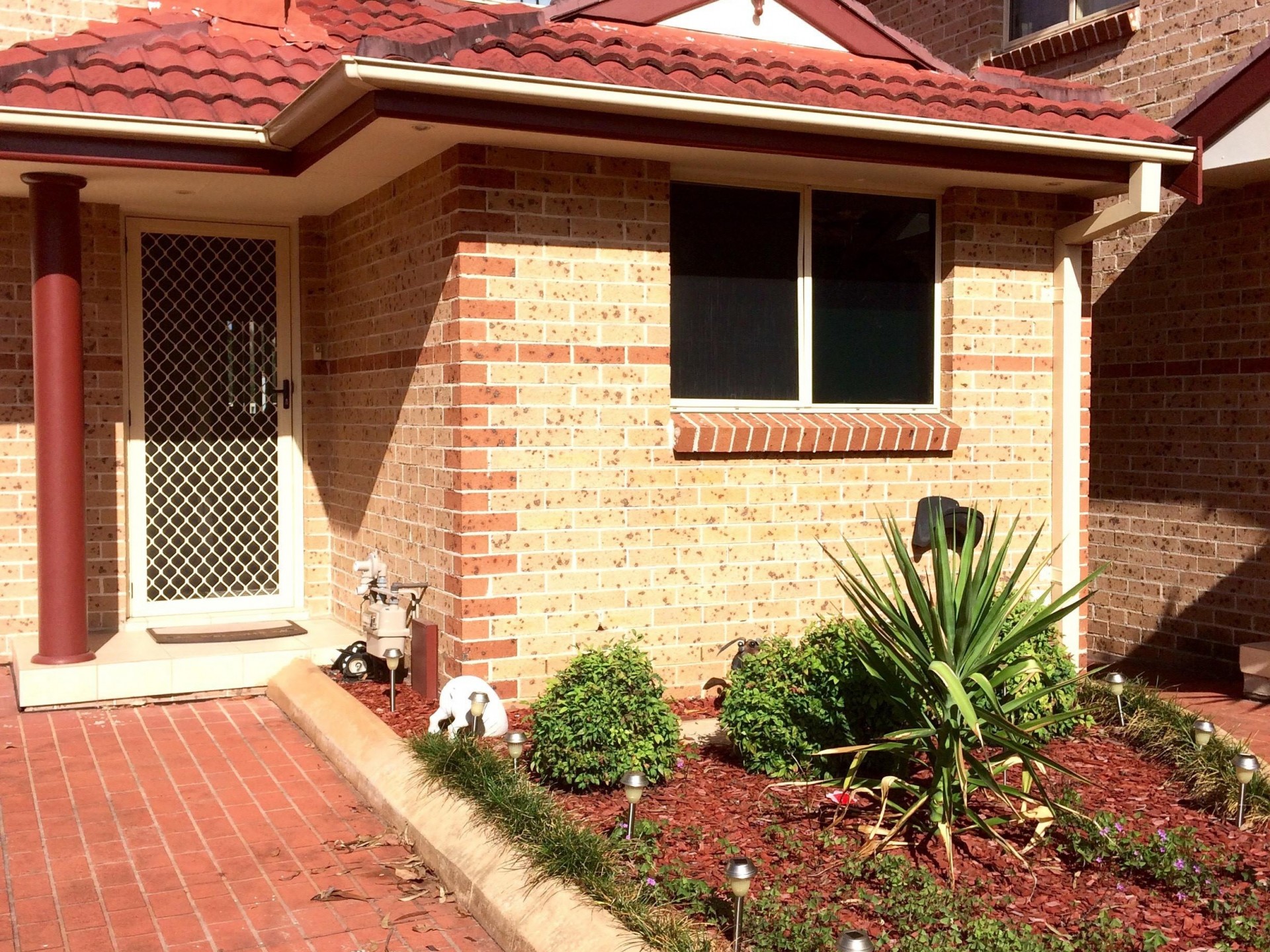 Renovated immaculate townhouse in a sort after street of South Wentworthville.