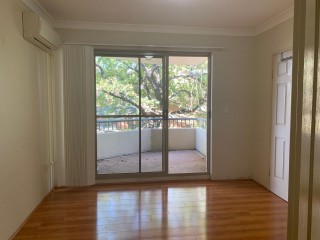 View profile: Walk to Station! 3 Air Conditioners