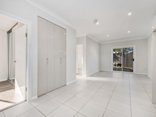 View profile: As New Granny Flat! 2 Bedrooms & Air Conditioning