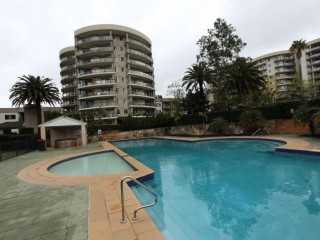 View profile: 3 Bedrooms! 2 Bathrooms! Walk to Station!