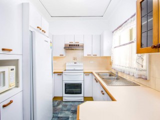View profile: Outstanding Location! 5 Minutes Walk to Station!