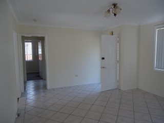 View profile: Beautiful home conveniently located within popular school catchments!